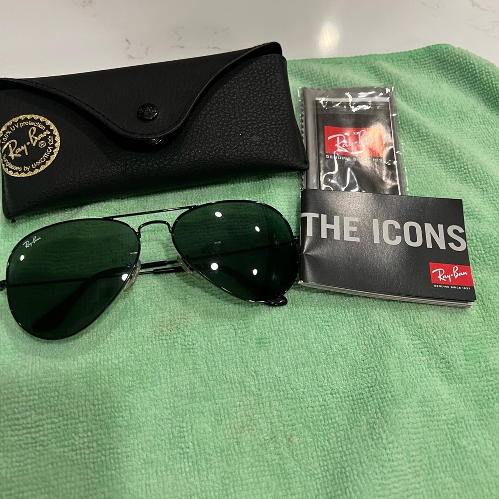 Brand New Ray-Ban aviators